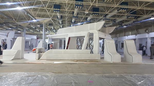 شرکت ایران خودرو - نمایشگاه ماشین (1)